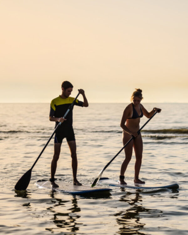 Activité paddle sur la mer