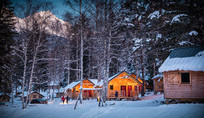 Camping Huttopia à Champagny en hiver.