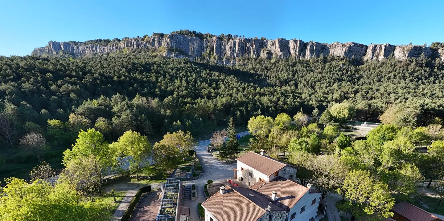 Barcelona Pirineos camping Huttopia.